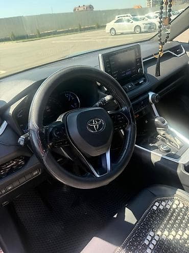 сполер: Toyota RAV4: 2019 г., 2.5 л, Автомат, Гибрид, Кроссовер — 5