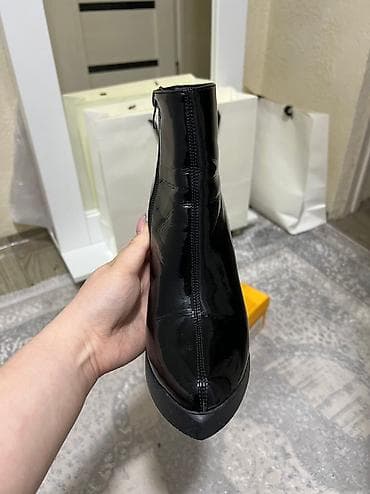 Домашние тапочки: Ботинки, 37, 37.5, 38, Б/у, цвет - Черный, Самовывоз, Платная доставка — 5