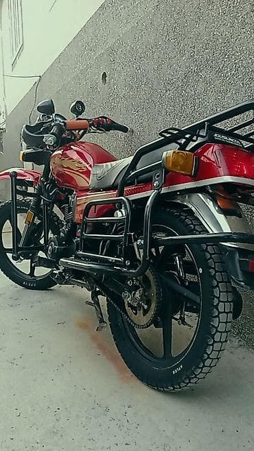 матасы: Мотоцикл GS-200CC, . Характеристики и оснащение: - Двигатель 200 см³ — 3