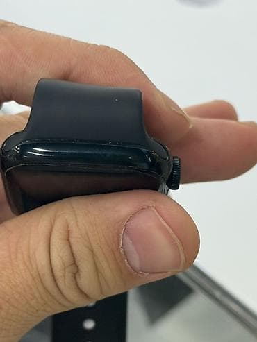 Apple Watch: Apple watch 7 серия 45мм Акб 93% Весь в брони пленке Без царапин — 3