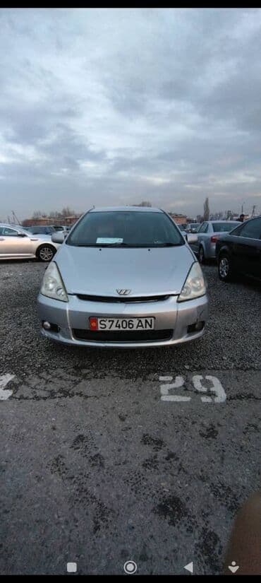 Toyota WISH: 2004 г., 1.8 л, Автомат, Бензин, Минивэн