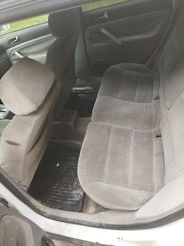 бокс на машину: Volkswagen Passat Variant: 1998 г., Автомат, Дизель, Универсал — 5