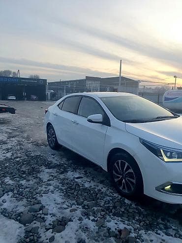 Унаа: Toyota Corolla: 2019 г., 1.8 л, Автомат, Бензин, Седан — 4