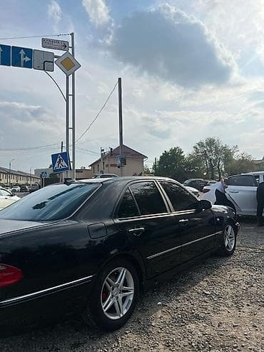 ниже рынка: Mercedes-Benz E-Class: 1997 г., 3.2 л, Автомат, Бензин, Седан — 4
