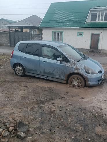сатам алмашам: Honda Fit: 2002 г., 1.3 л, Вариатор, Бензин, Хетчбек — 7