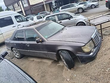 byd plus: Mercedes-Benz W124: 1992 г., 2.3 л, Механика, Бензин, Седан — 1