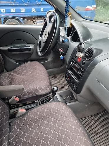 Продажа авто: Chevrolet Kalos: 2002 г., 1.5 л, Автомат, Бензин, Хэтчбэк — 7
