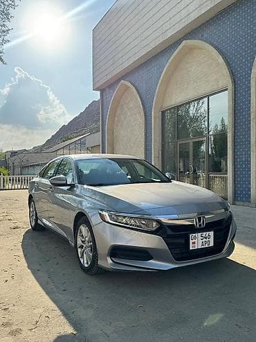 авто пульт: Honda Accord: 2020 г., Автомат, Седан — 1
