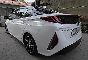 хайлендер 2024: Toyota Prius: 2019 г., 1.8 л, Автомат, Гибрид, Лифтбек — 4