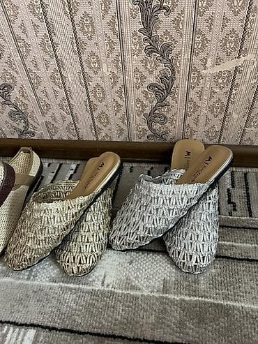 Босоножки, 36, 37, 38, Miu Miu, Новый, цвет - Золотой