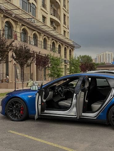Tesla Model S: 2015 г., Электромобиль, Лифтбек — 9