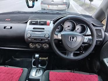 e38 bmw: Honda Fit: 2003 г., 1.5 л, Вариатор, Бензин, Хэтчбэк — 6