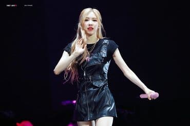 леопардовое платье в пол: Кожаное платье как у участницы blackpink Rose В идеальном состоянии — 1