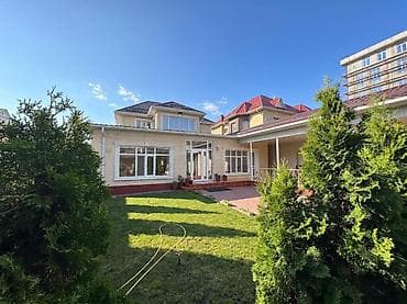 Аренда домов: 270 м², 8 комнат — 4