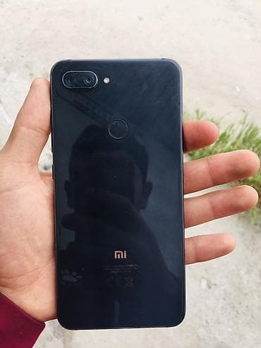 mi lite: Xiaomi, Mi 8 Lite, Б/у, 128 ГБ, цвет - Черный, 2 SIM — 4