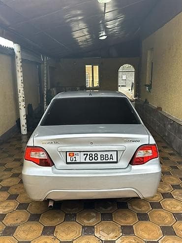 byd e5: Daewoo Nexia: 2012 г., 1.6 л, Механика, Бензин, Седан — 4