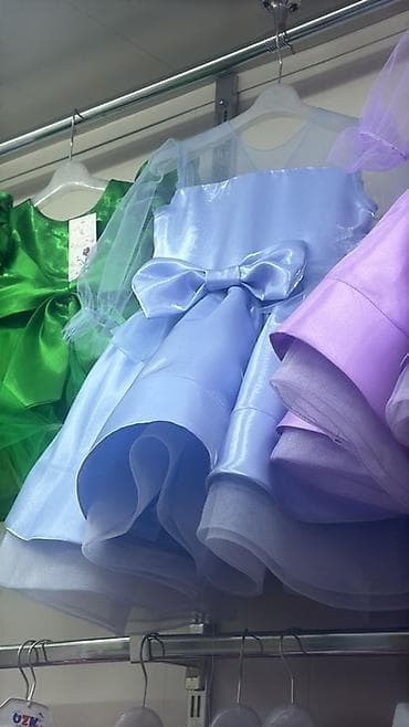 с паетками: Нарядное детское платье для праздников и фотосессий. - Цвет — 1