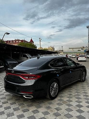 geely galaxy e5: Hyundai Grandeur: 2019 г., 2.4 л, Автомат, Гибрид, Седан — 3