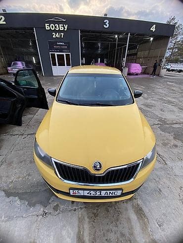 купить срв: Skoda Rapid: 2017 г., 1.6 л, Седан — 9