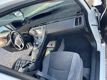 тойота приус с: Toyota Prius: 2012 г., 1.8 л, Вариатор, Гибрид, Хэтчбэк — 5