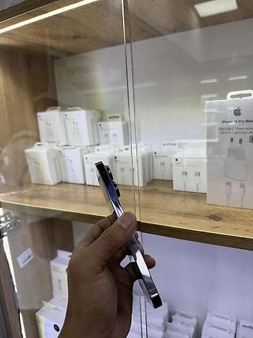 14: IPhone 14 Pro, 128 ГБ, Deep Purple, Зарядное устройство, 100 % — 3
