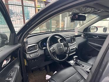 step 2: Kia Sorento: 2017 г., Кроссовер — 10