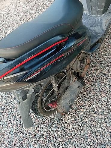 byd yuan: Жиги Салам Алейкум прадаю скутер Макси 150 куб вложеня глушака нету — 2