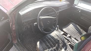 bmw e20: Mercedes-Benz 190: 1986 г., 2.3 л, Ручные, Бензин, Седан — 3