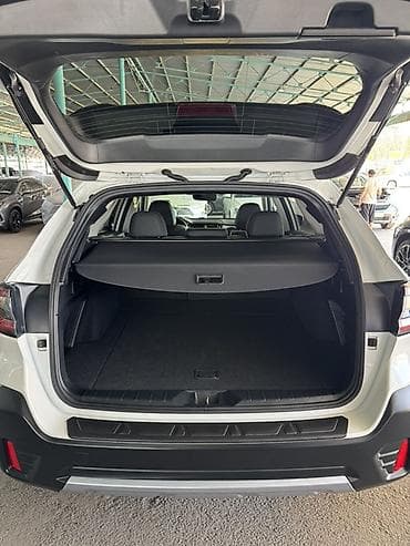 Subaru Outback: 2020 г., 2.5 л, Вариатор, Бензин, Универсал — 9