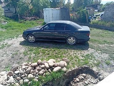 Mercedes-Benz E-Class: 2002 г., 4.3 л, Автомат, Бензин, Седан