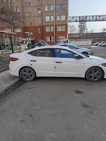 Продажа авто: Hyundai Avante: 2017 г., 1.6 л, Автомат, Бензин, Седан — 6