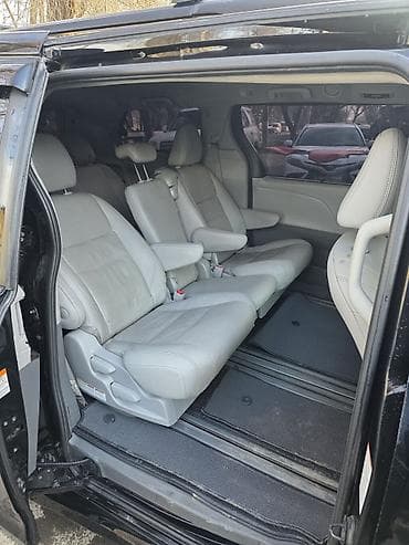 тоета сиента: Toyota Sienna: 2019 г., 3.5 л, Автомат, Бензин, Минивэн — 8