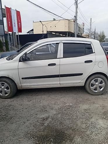Kia Morning: 2010 г., 0.1 л, Автомат, Бензин, Седан