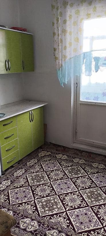 Продажа квартир: 3 комнаты, 82 м², 105 серия, 2 этаж, Косметический ремонт — 1