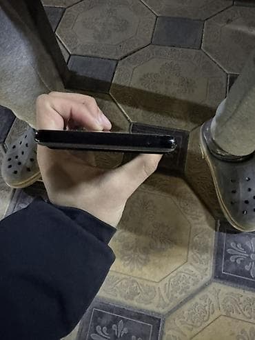 айфон телфон: Google Pixel 6 Pro, Б/у, 256 ГБ, цвет - Черный, eSIM — 4