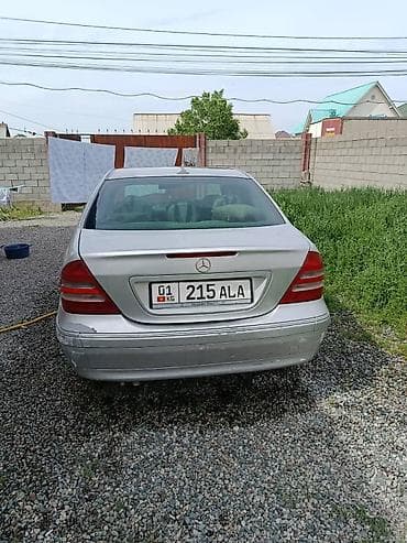 Mercedes-Benz C-Class: 2003 г., 2 л, Автомат, Бензин, Седан