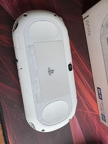 hyper x cloud: PlayStation Vita Slim (2000), белая. Идеальное состояние, полный — 7