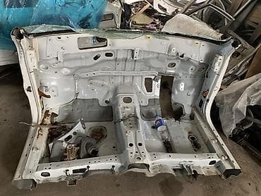 доп свет: Кузовная перегородка Toyota, Б/у — 6