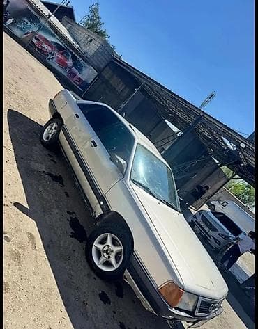Audi: Audi 100: 1990 г., 2.3 л, Механика, Газ, Седан — 2
