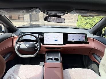 маркант 65: Changan CS75 Plus: 2026 г., 1.5 л, Автомат, Бензин, Кроссовер — 6