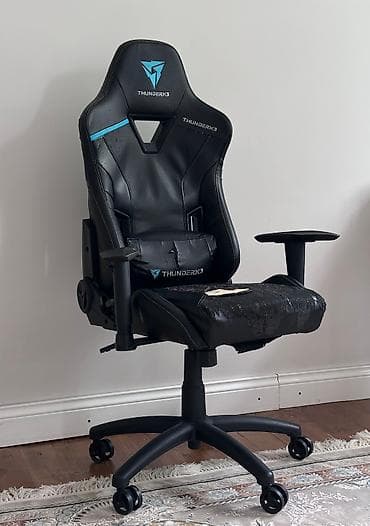 Офисное кресло, Б/у, С колесиками, цвет - Черный, Самовывоз at lalafo.kg Офисное кресло, Б/у, С колесиками, цвет - Черный, Самовывоз