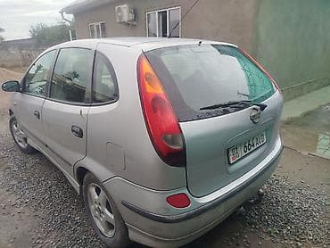 almer: Nissan Almera Tino: 2002 г., 1.8 л, Механика, Бензин, Минивэн — 4