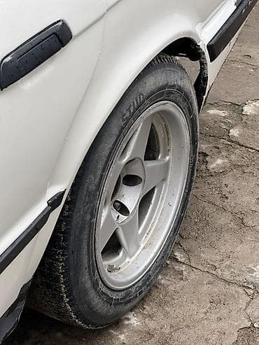 бампер bmw e36: BMW 5 series: 1989 г., 2 л, Механика, Бензин, Седан — 10
