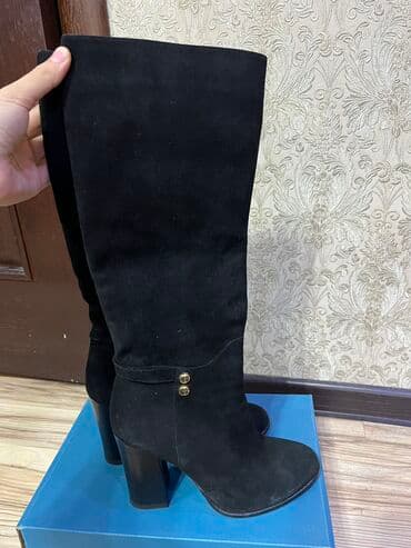 обувь ручной работы бишкек: Продаю деми сапоги Натуральная замша Внутри натуральный мех Размер — 3