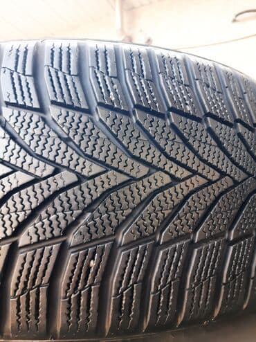 шины на рекс: Шины 275 / 35 / R 19, Зима, Б/у, Комплект, Корея, Nexen — 4
