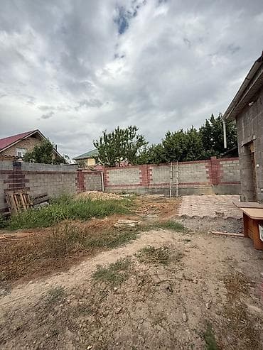 квартира бишкек долгосрочное: Продается кирпичный дом с участком и хозяйственными постройками — 3