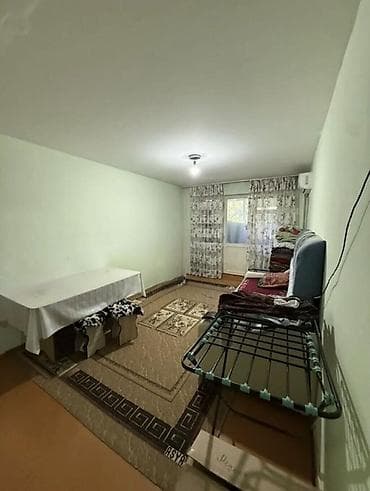 Батирлер: 2 бөлмө, 43 м², 104-серия, 2 кабат, Эски ремонт — 1
