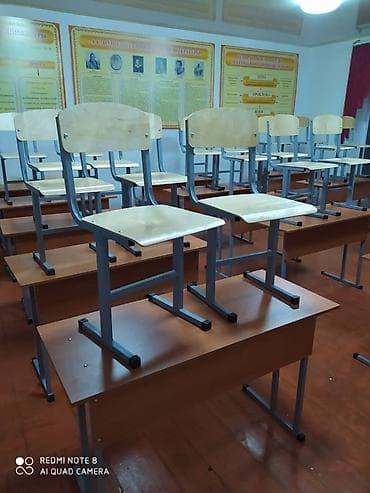 резные табуретки: Комплект детского стола и стула — 7