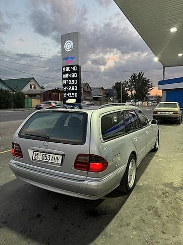 w210 замок: Mercedes-Benz E-Class: 2001 г., 2.2 л, Автомат, Дизель, Универсал — 6