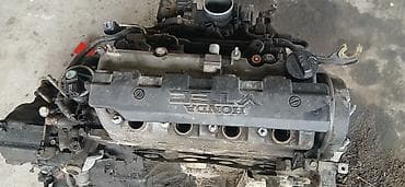 Двигатели, моторы и ГБЦ: Двигатель Honda Stream 1,7 D17A мотор хороший только сальники надо — 1